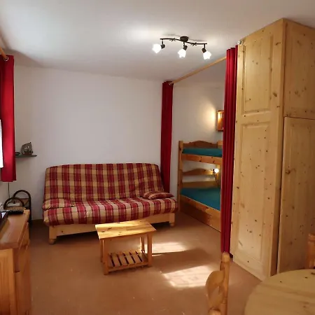 Calme Avec Terrasse Aux Portes De La Foret Apartamento Beaufort (Savoie)